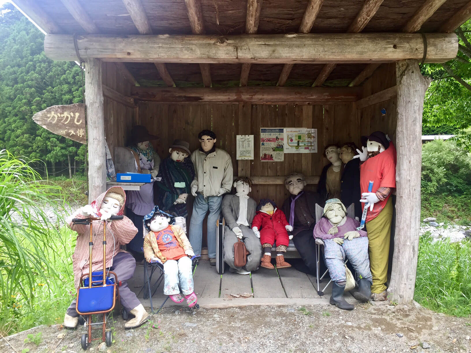 Nagoro il villaggio di pupazzi di pezza realizzati da Tsukimi Ayano